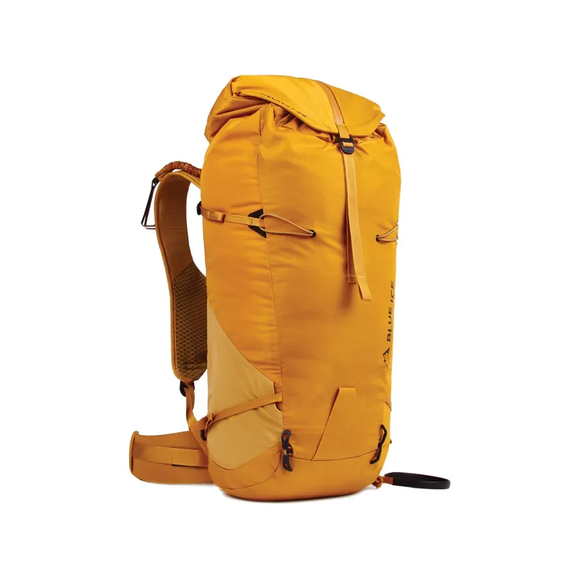 Blue Ice Firecrest 38 Aktuell